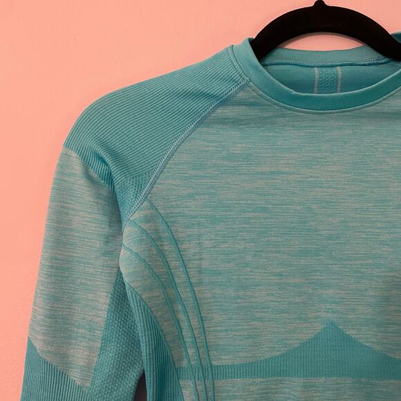 FIGS Star Wars Teal Blue Seamless Long Sleeve Underscrub Shirt Women's size XS - Picture 4 of 10